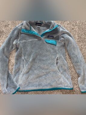 Patagonia Gray Fleece Pullover with Teal Trim